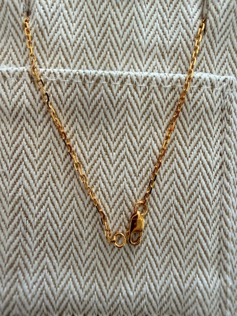 New gorgeous Hermes Gold H Pendant Necklace with Orange Box - Picture 3 of 3